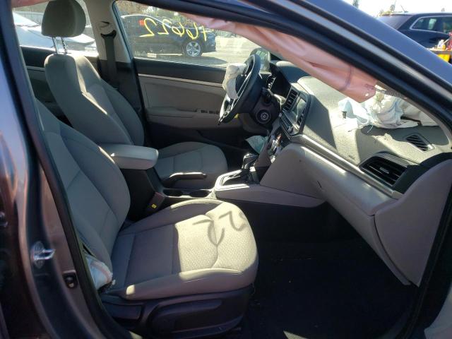 Photo 4 VIN: KMHD74LF7KU817803 - HYUNDAI ELANTRA SE 