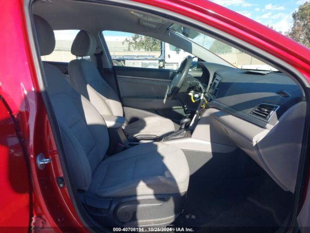 Photo 4 VIN: KMHD74LF8HU086212 - HYUNDAI ELANTRA 