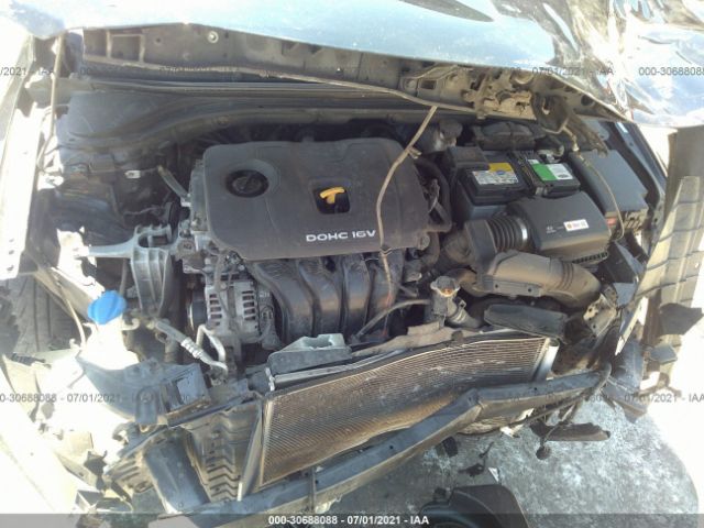 Photo 9 VIN: KMHD74LF8HU122707 - HYUNDAI ELANTRA 