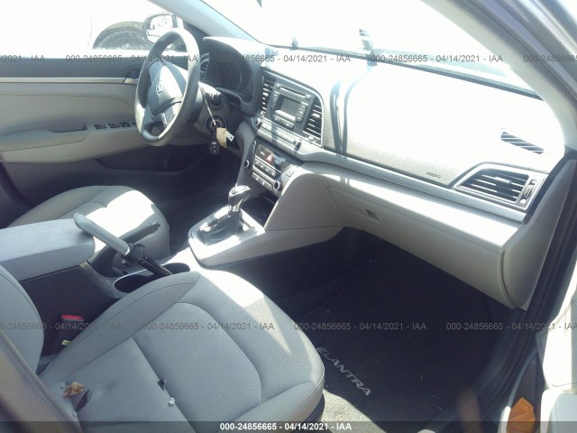 Photo 4 VIN: KMHD74LF8HU152807 - HYUNDAI ELANTRA 