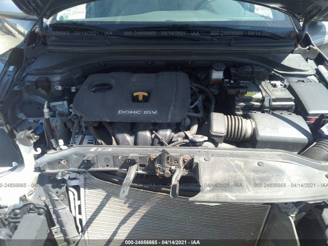 Photo 9 VIN: KMHD74LF8HU152807 - HYUNDAI ELANTRA 