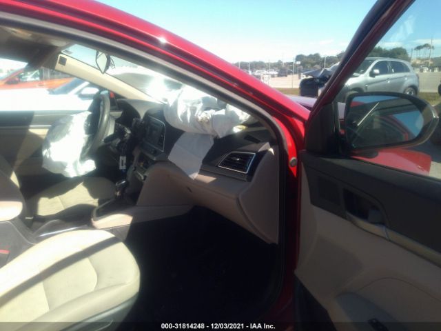 Photo 4 VIN: KMHD74LF8HU357446 - HYUNDAI ELANTRA 