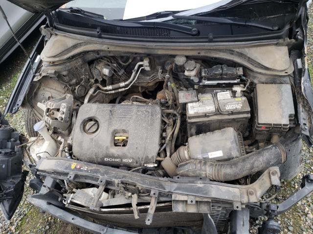 Photo 6 VIN: KMHD74LF8HU372125 - HYUNDAI ELANTRA SE 