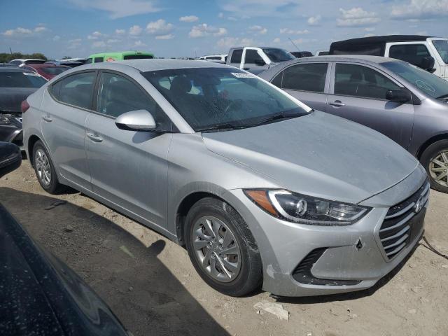 Photo 3 VIN: KMHD74LF8JU475499 - HYUNDAI ELANTRA SE 