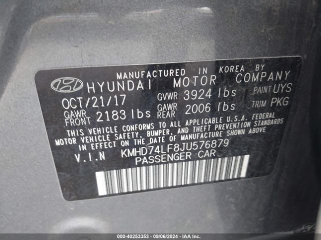 Photo 8 VIN: KMHD74LF8JU576879 - HYUNDAI ELANTRA 