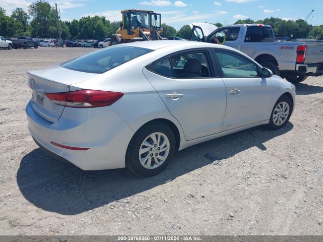 Photo 3 VIN: KMHD74LF8JU580432 - HYUNDAI ELANTRA 