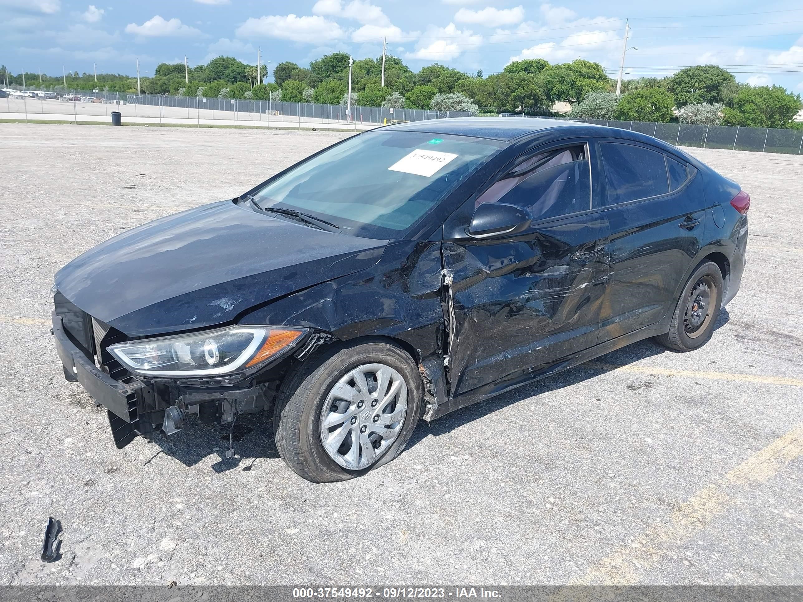 Photo 1 VIN: KMHD74LF8JU611551 - HYUNDAI ELANTRA 