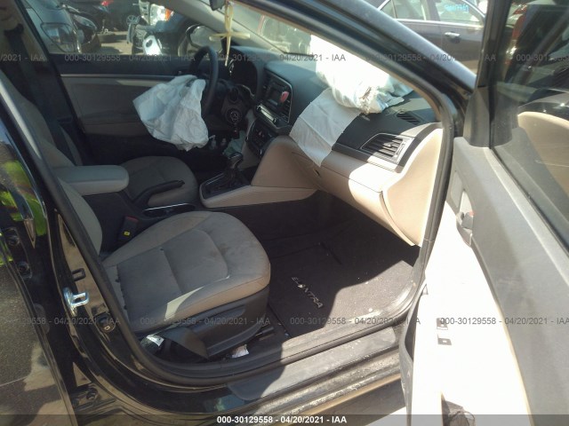 Photo 4 VIN: KMHD74LF8JU645988 - HYUNDAI ELANTRA 