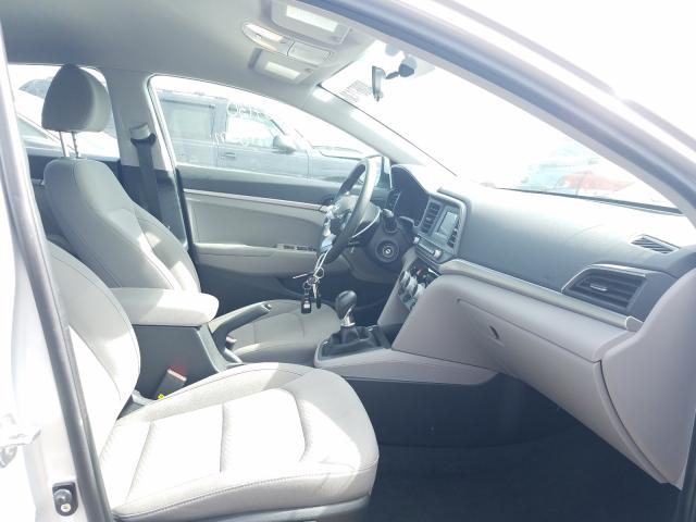 Photo 4 VIN: KMHD74LF8KU780132 - HYUNDAI ELANTRA SE 