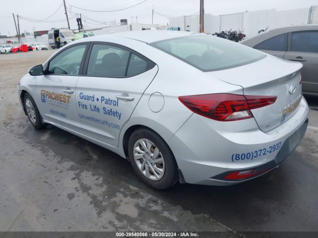 Photo 2 VIN: KMHD74LF8KU847327 - HYUNDAI ELANTRA 