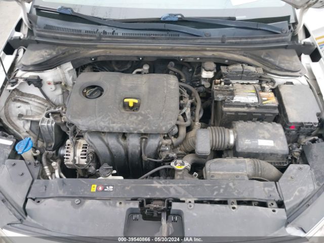 Photo 9 VIN: KMHD74LF8KU847327 - HYUNDAI ELANTRA 