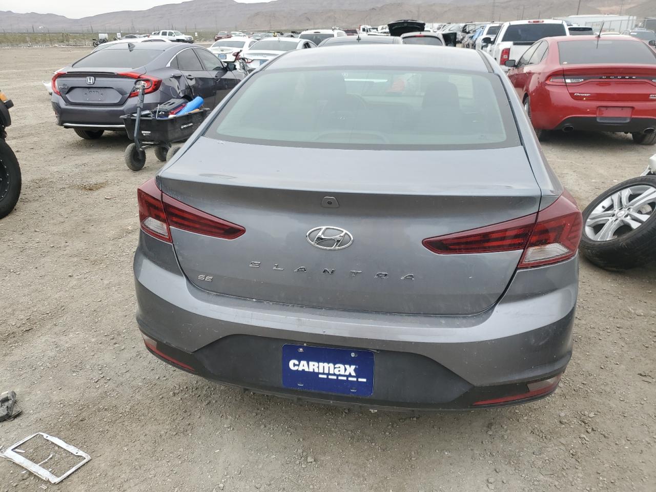 Photo 5 VIN: KMHD74LF8KU875578 - HYUNDAI ELANTRA 