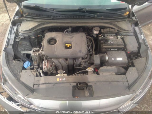 Photo 9 VIN: KMHD74LF8KU889318 - HYUNDAI ELANTRA 