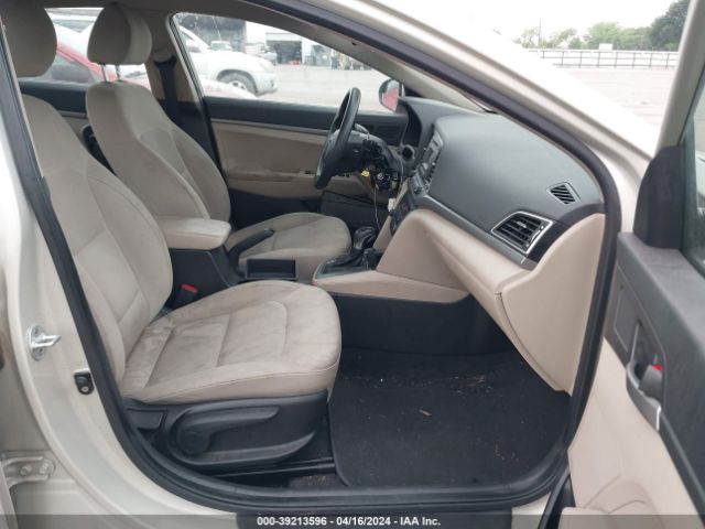 Photo 4 VIN: KMHD74LF9HU079351 - HYUNDAI ELANTRA 