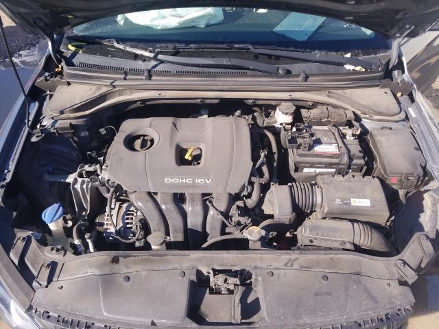 Photo 6 VIN: KMHD74LF9HU098739 - HYUNDAI ELANTRA SE 