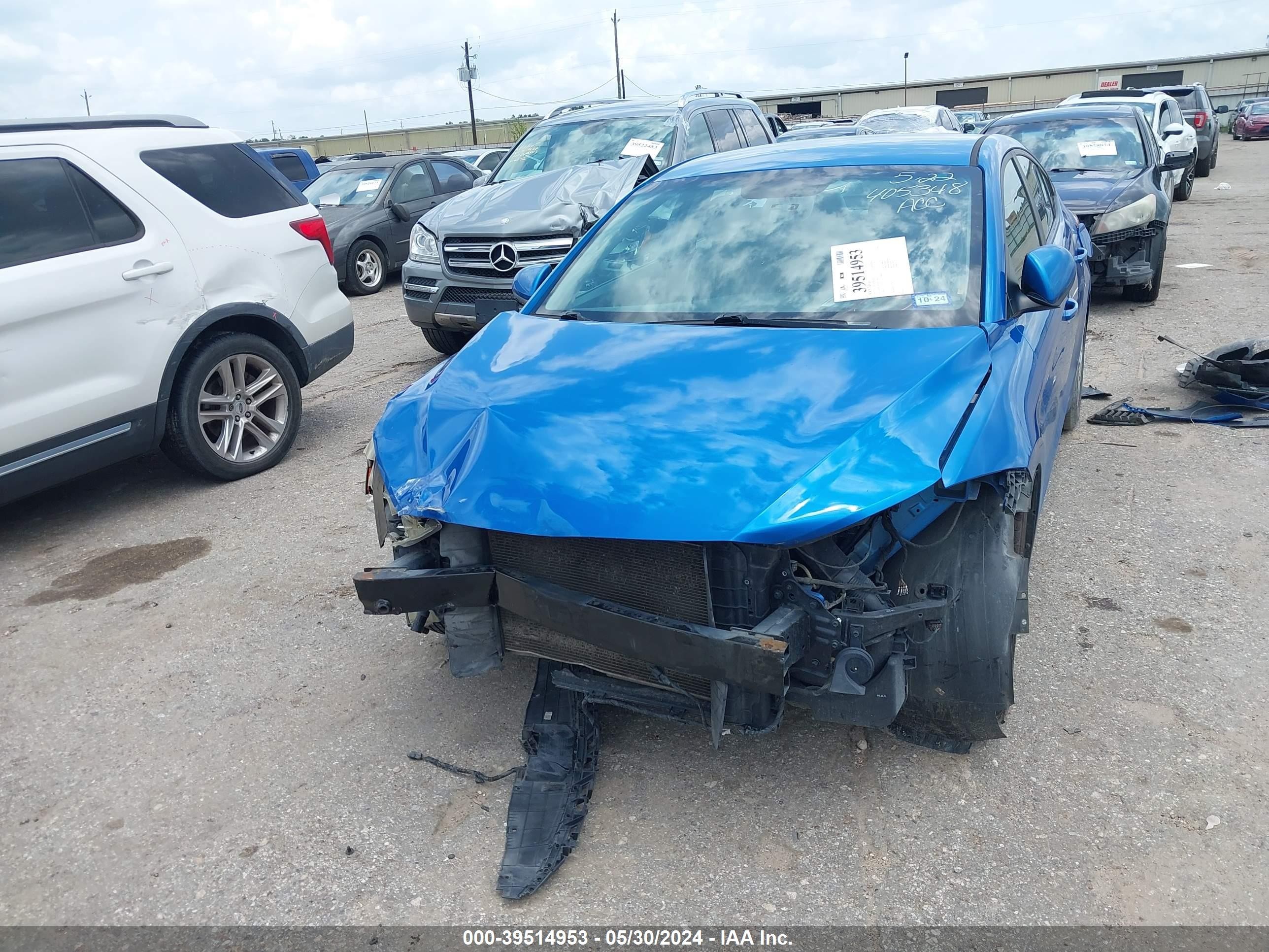 Photo 5 VIN: KMHD74LF9HU118455 - HYUNDAI ELANTRA 