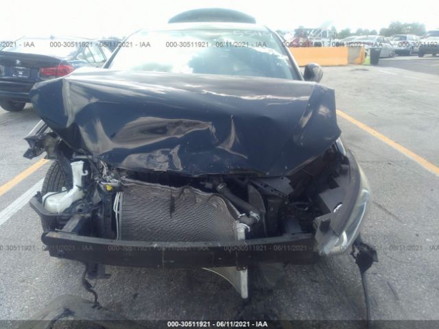 Photo 5 VIN: KMHD74LF9HU125549 - HYUNDAI ELANTRA 