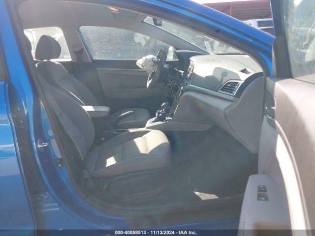 Photo 4 VIN: KMHD74LF9HU391735 - HYUNDAI ELANTRA 