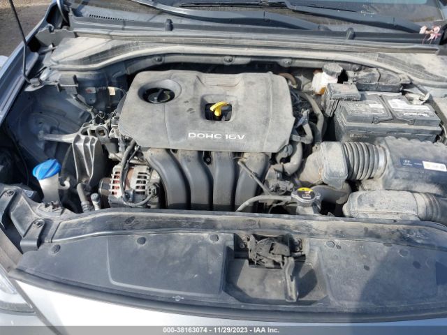 Photo 9 VIN: KMHD74LF9JU523608 - HYUNDAI ELANTRA 