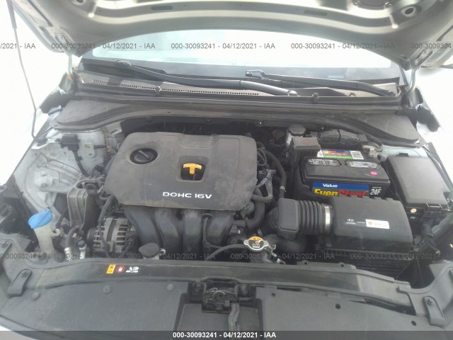 Photo 9 VIN: KMHD74LF9JU614765 - HYUNDAI ELANTRA 