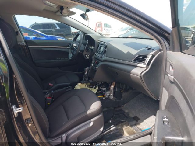 Photo 4 VIN: KMHD74LF9JU619738 - HYUNDAI ELANTRA 