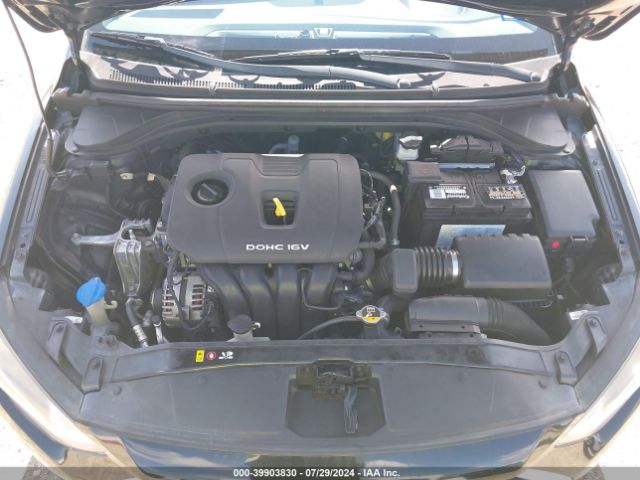 Photo 9 VIN: KMHD74LF9JU619738 - HYUNDAI ELANTRA 