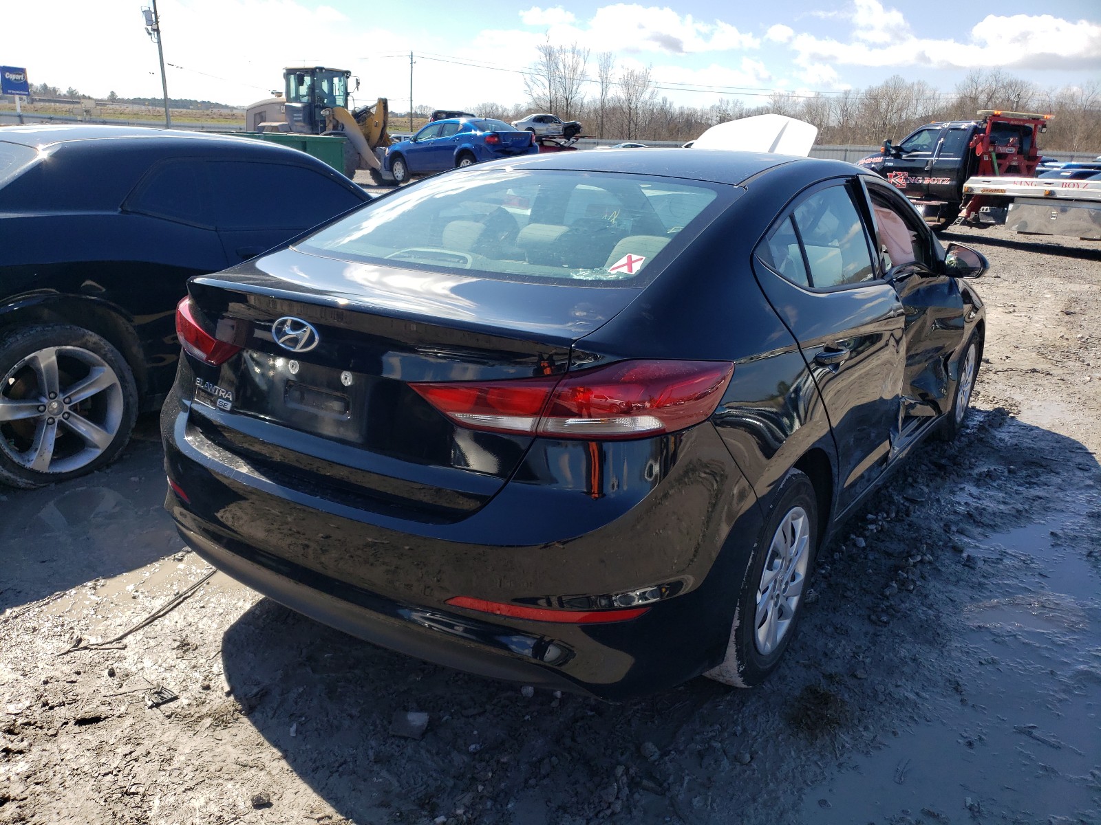 Photo 3 VIN: KMHD74LF9JU628178 - HYUNDAI ELANTRA SE 