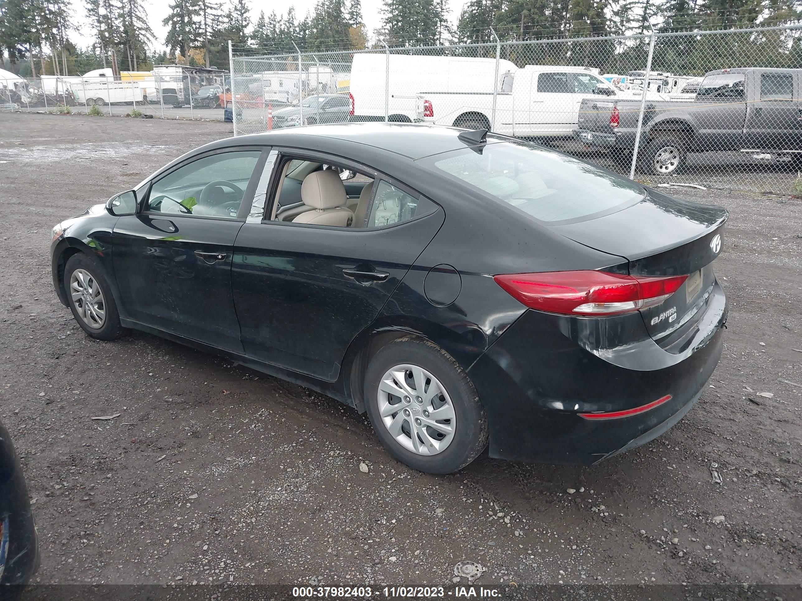 Photo 2 VIN: KMHD74LFXHU059545 - HYUNDAI ELANTRA 