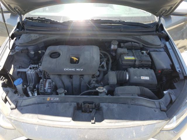 Photo 6 VIN: KMHD74LFXHU072750 - HYUNDAI ELANTRA SE 