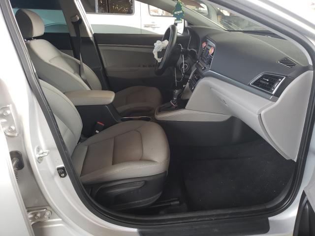 Photo 4 VIN: KMHD74LFXHU079911 - HYUNDAI ELANTRA SE 