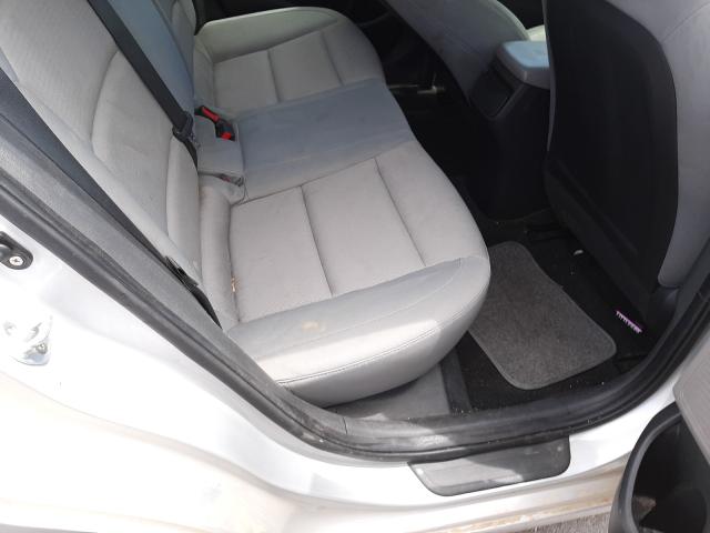 Photo 5 VIN: KMHD74LFXHU085062 - HYUNDAI ELANTRA SE 