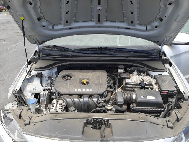 Photo 6 VIN: KMHD74LFXHU085062 - HYUNDAI ELANTRA SE 