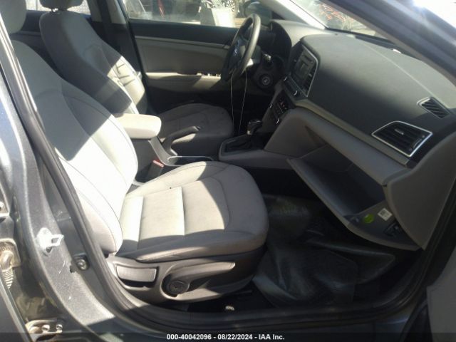 Photo 4 VIN: KMHD74LFXHU092755 - HYUNDAI ELANTRA 