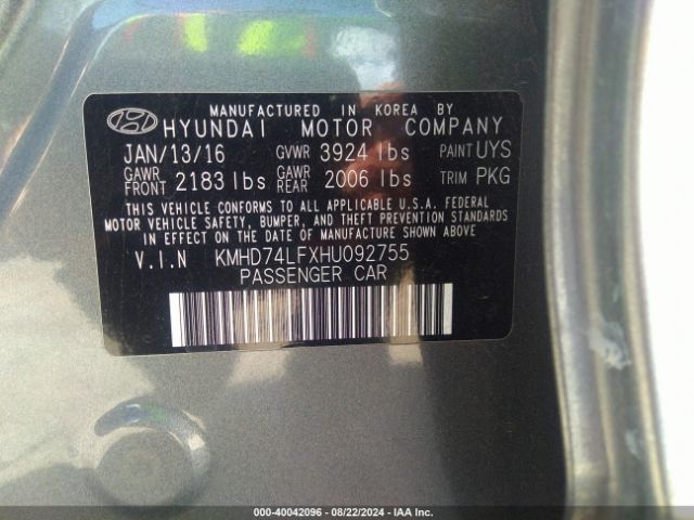 Photo 8 VIN: KMHD74LFXHU092755 - HYUNDAI ELANTRA 