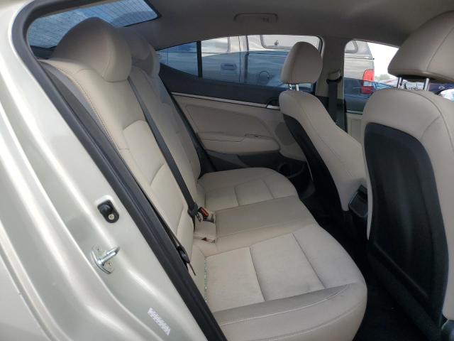 Photo 9 VIN: KMHD74LFXHU398838 - HYUNDAI ELANTRA SE 