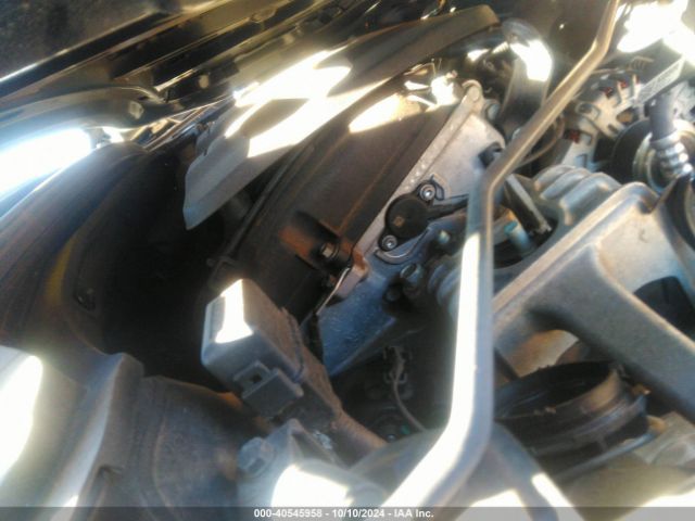 Photo 9 VIN: KMHD74LFXHU422202 - HYUNDAI ELANTRA 