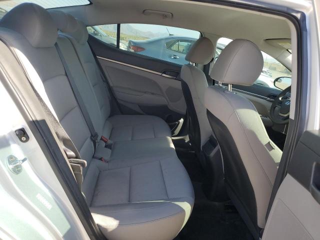 Photo 9 VIN: KMHD74LFXHU431823 - HYUNDAI ELANTRA SE 