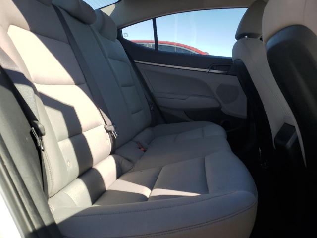 Photo 9 VIN: KMHD74LFXJU506087 - HYUNDAI ELANTRA SE 