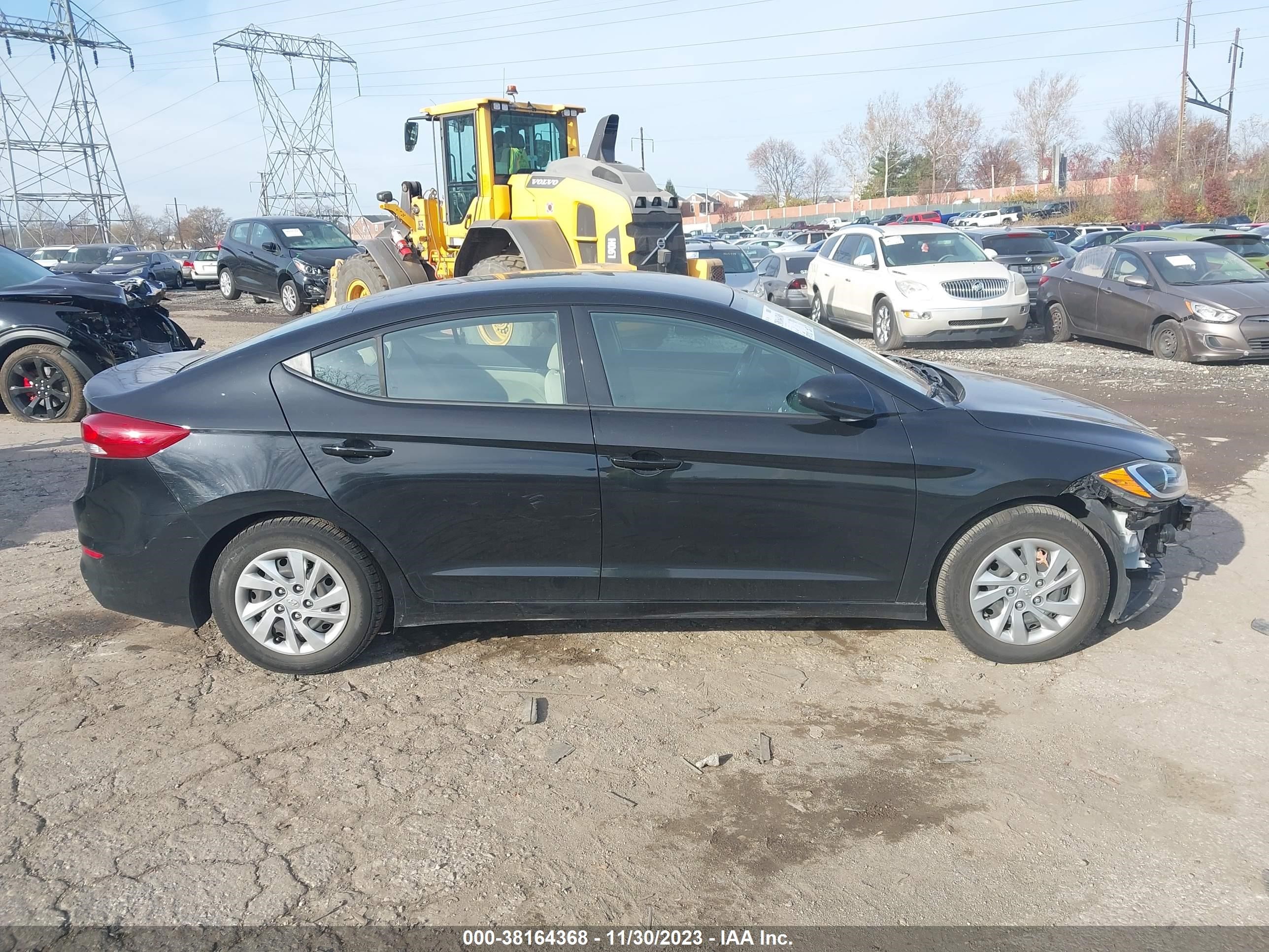 Photo 12 VIN: KMHD74LFXJU574258 - HYUNDAI ELANTRA 