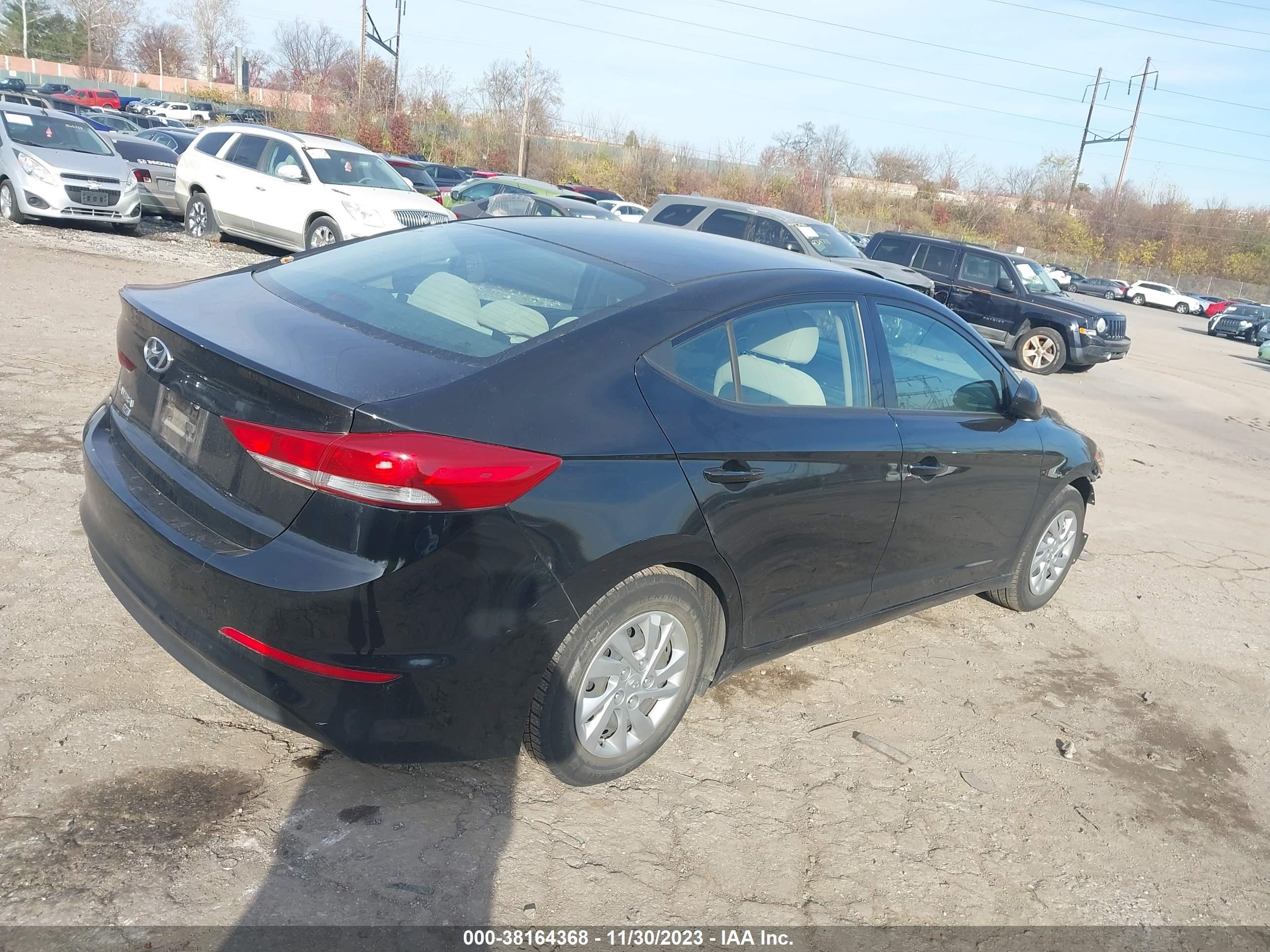 Photo 3 VIN: KMHD74LFXJU574258 - HYUNDAI ELANTRA 