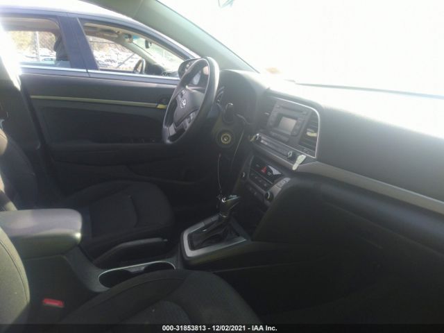 Photo 4 VIN: KMHD74LFXJU610644 - HYUNDAI ELANTRA 