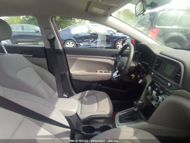 Photo 4 VIN: KMHD74LFXKU759685 - HYUNDAI ELANTRA 