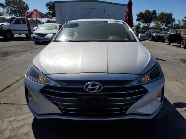 Photo 4 VIN: KMHD74LFXKU790483 - HYUNDAI ELANTRA SE 