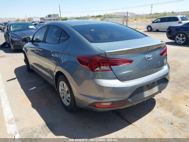 Photo 2 VIN: KMHD74LFXKU793920 - HYUNDAI ELANTRA 