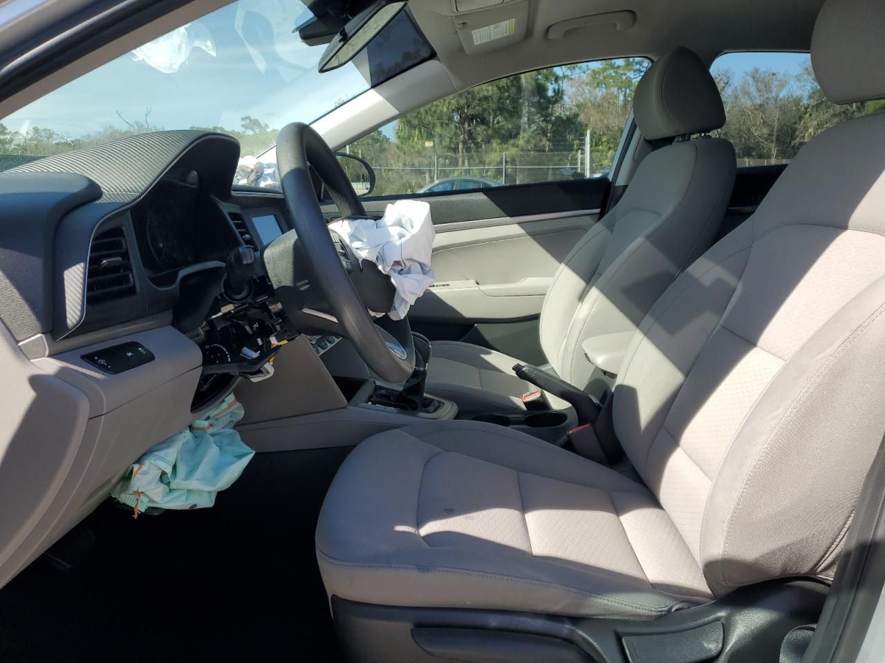 Photo 6 VIN: KMHD74LFXLU105593 - HYUNDAI ELANTRA 