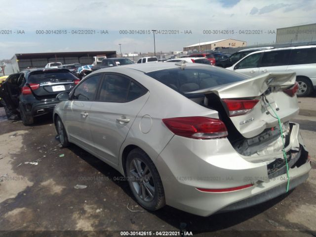 Photo 2 VIN: KMHD84LF0HU068199 - HYUNDAI ELANTRA 