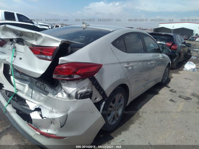 Photo 3 VIN: KMHD84LF0HU068199 - HYUNDAI ELANTRA 