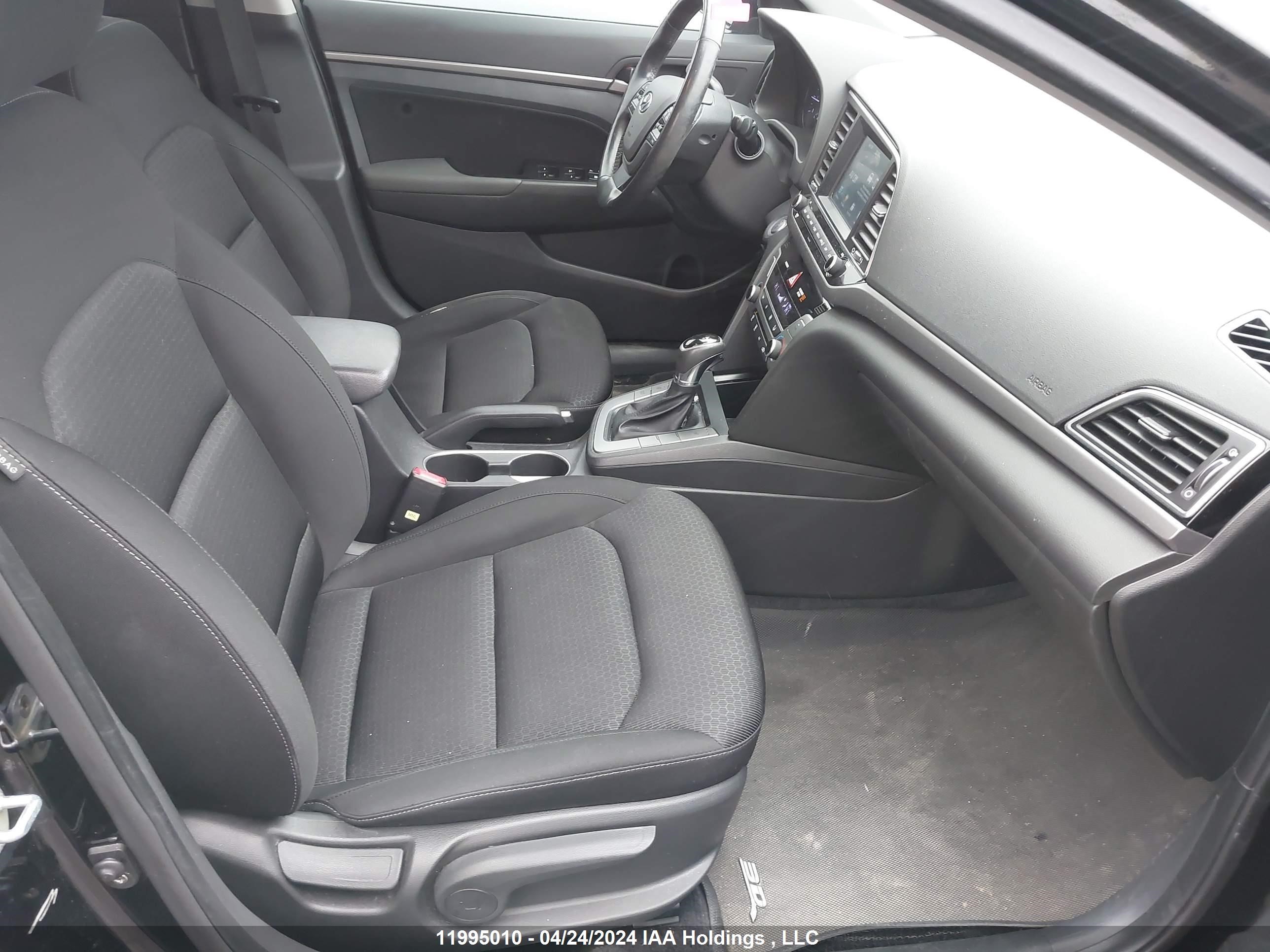 Photo 4 VIN: KMHD84LF0HU090395 - HYUNDAI ELANTRA 