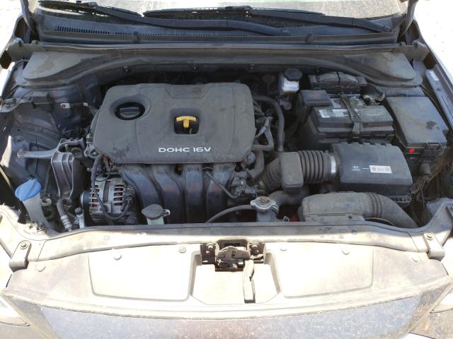 Photo 6 VIN: KMHD84LF0HU151955 - HYUNDAI ELANTRA SE 