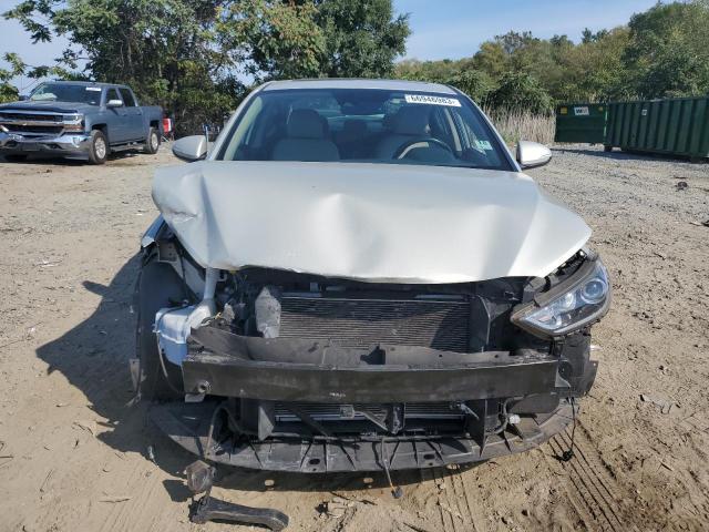 Photo 4 VIN: KMHD84LF0HU193624 - HYUNDAI ELANTRA SE 